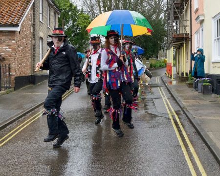 Kenninghall brollies re size